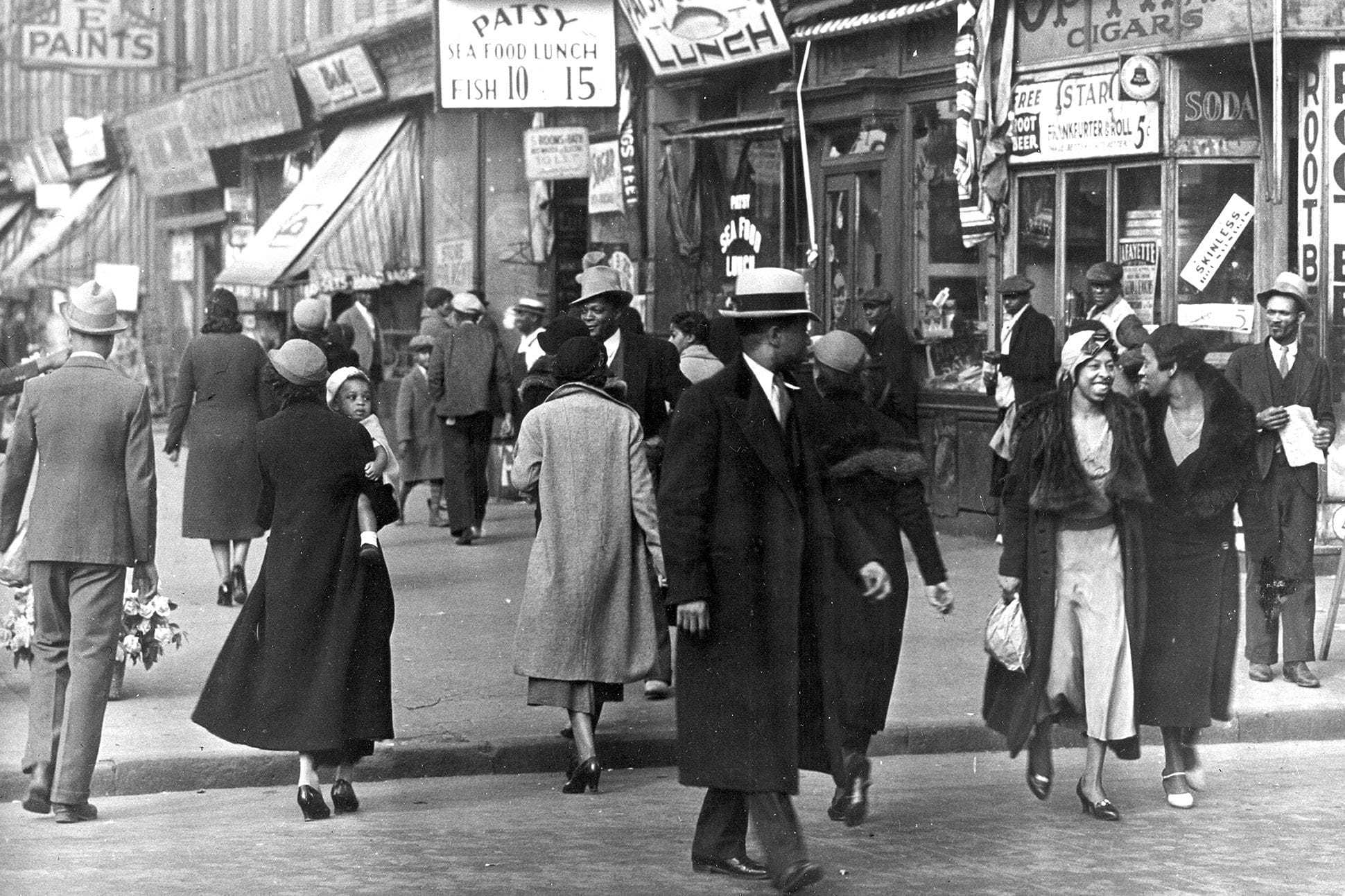 1930s Harlem street scene symbolizing the vibrant world of Abdullah and Neville Goddard’s early spiritual journey